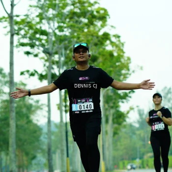 Runner Photo 3317120