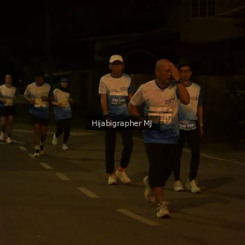 Runner Photo 3318529
