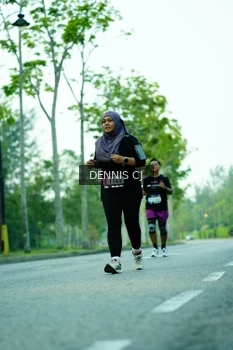 Runner Photo 3318545
