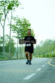 Runner Photo 3318696