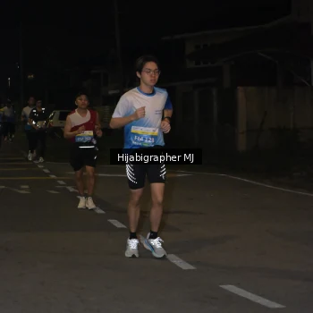 Runner Photo 3319793