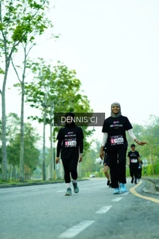 Runner Photo 3319960