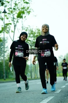 Runner Photo 3320020
