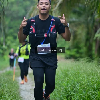 Runner Photo 33208