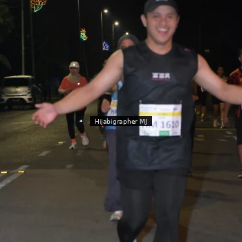 Runner Photo 3320996