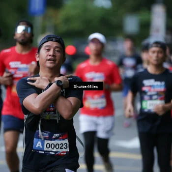 Runner Photo 33211