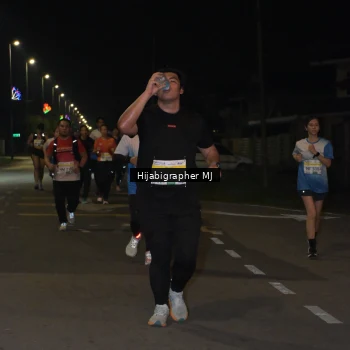 Runner Photo 3321713