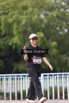 Runner Photo 3321774