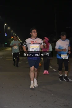 Runner Photo 3322499