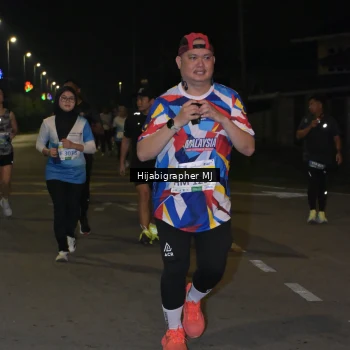 Runner Photo 3322624