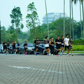 Runner Photo 3323230