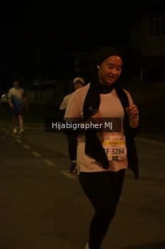 Runner Photo 3323757