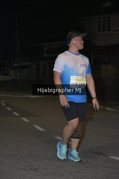 Runner Photo 3324120