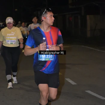 Runner Photo 3324345