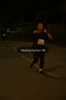 Runner Photo 3324438