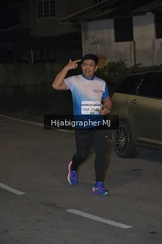 Runner Photo 3324531