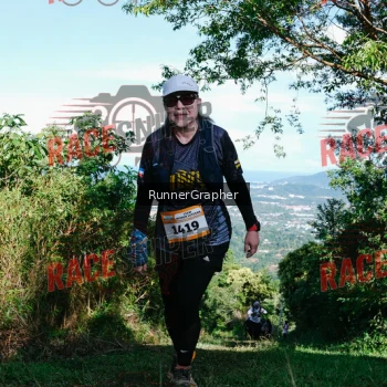 Runner Photo 332480