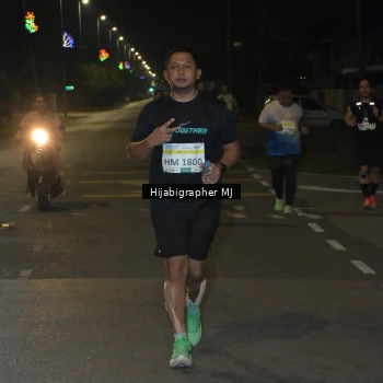Runner Photo 3325529