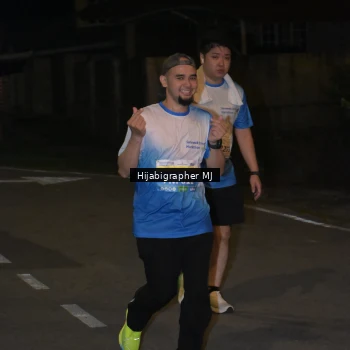 Runner Photo 3325701