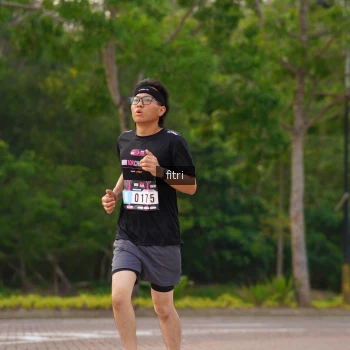 Runner Photo 3326267