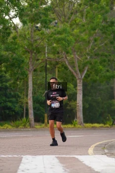 Runner Photo 3326410