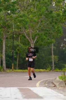 Runner Photo 3326444