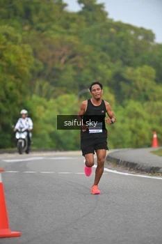 Runner Photo 3326503