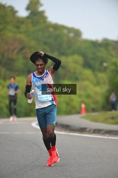 Runner Photo 3326745