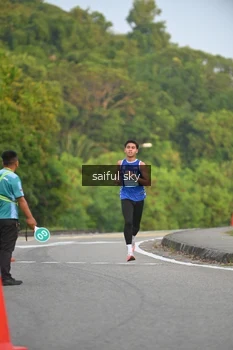 Runner Photo 3326901