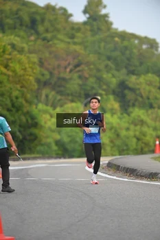 Runner Photo 3326980