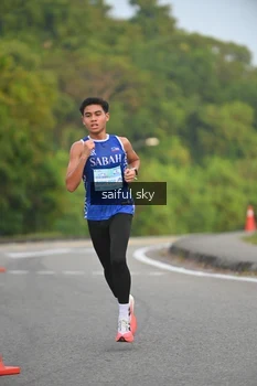 Runner Photo 3327085