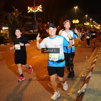Runner Photo 3327110