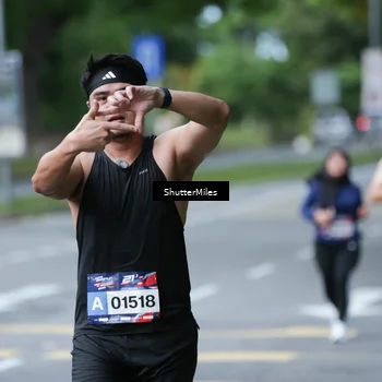 Runner Photo 33272
