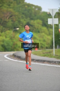 Runner Photo 3328060
