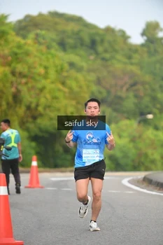 Runner Photo 3328070
