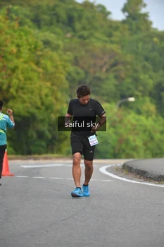 Runner Photo 3328848