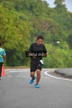 Runner Photo 3328901
