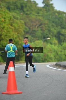 Runner Photo 3328982