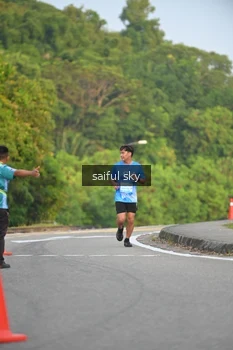 Runner Photo 3329051