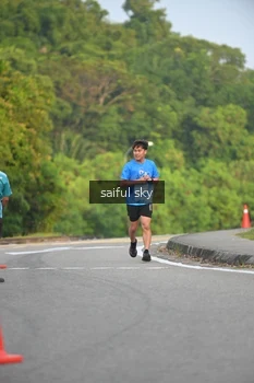 Runner Photo 3329066