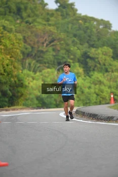 Runner Photo 3329081