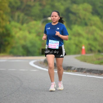 Runner Photo 3329542
