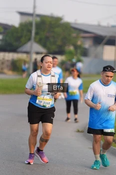 Runner Photo 3330598