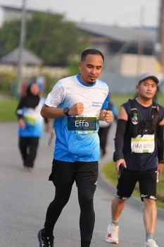Runner Photo 3330813
