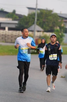 Runner Photo 3330816