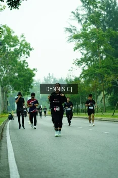 Runner Photo 3330878