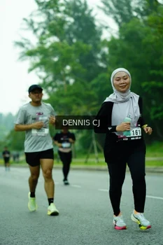 Runner Photo 3330914