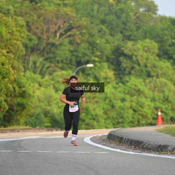 Runner Photo 3330919