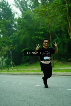 Runner Photo 3330978