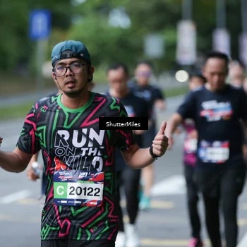 Runner Photo 33310